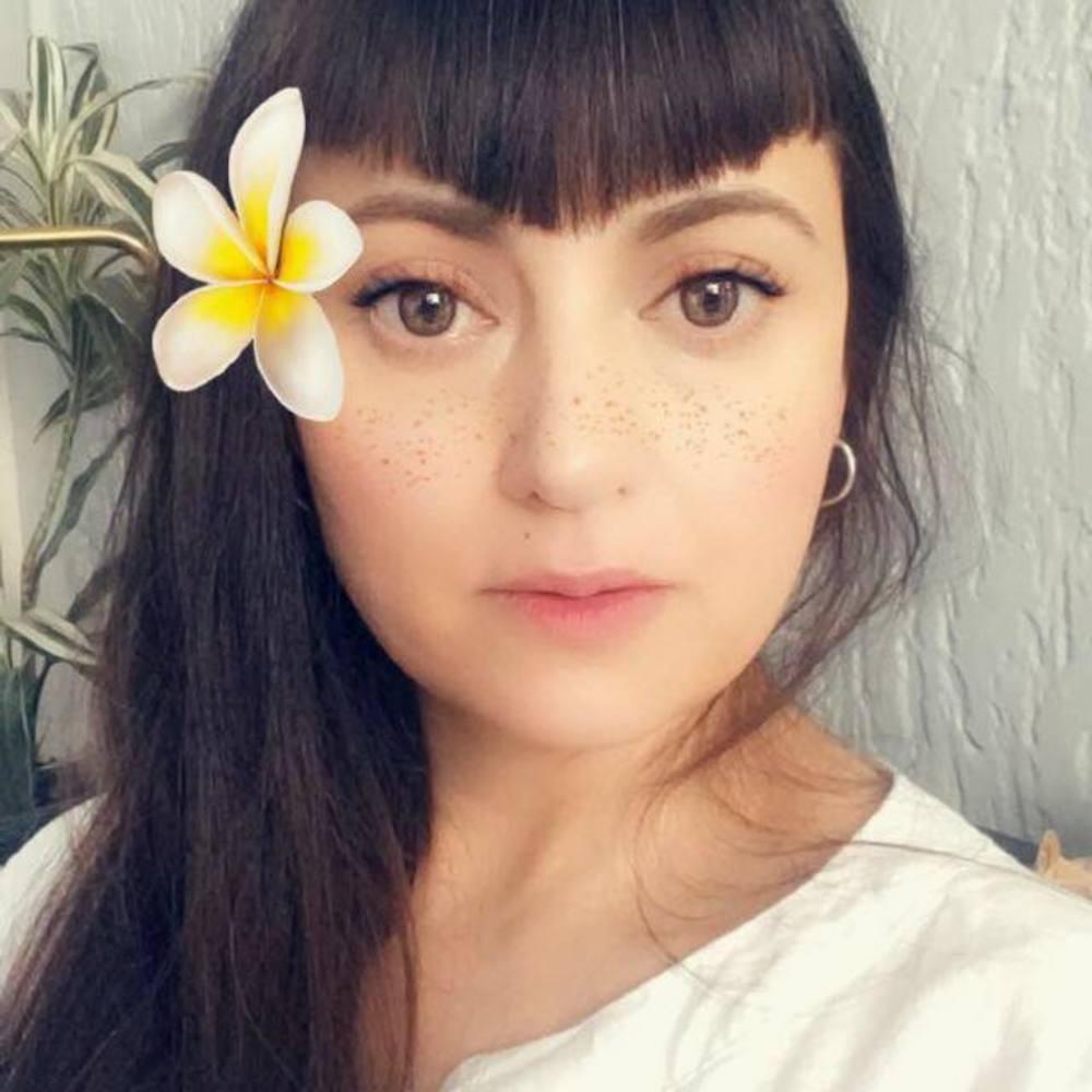 Meet your Posher, Maria